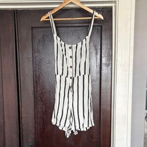 Love Tree Black and White Striped Sleeveless Romper